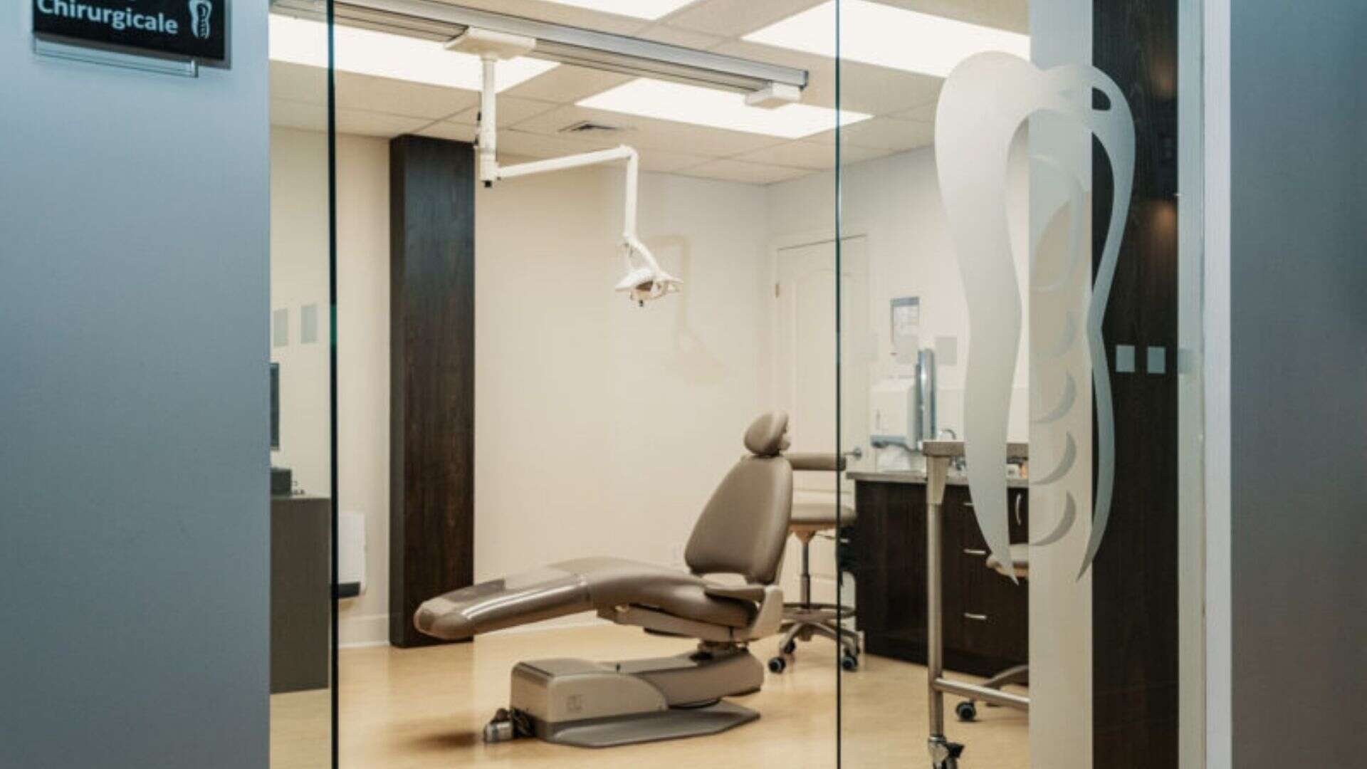 centre-d-implantologie-dentaire-des-moulins-1362.jpg